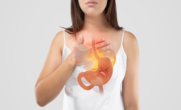 Trào ngược dạ dày thực quản là gì? Dấu hiệu nhận biết sớm bạn cần biết 