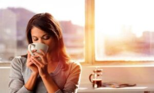 FTT_uống nước ấm buổi sáng