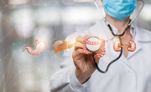 Chảy máu chân răng thường xuyên – hệ tiêu hóa gặp vấn đề? 