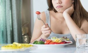 FTT_Táo bón khi nhịn ăn gián đoạn: Do chế độ hay do cơ thể bạn?