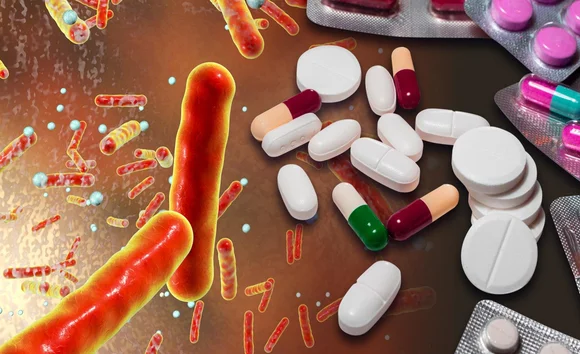 Tổn thương niêm mạc dạ dày do thuốc giảm đau, kháng sinh 